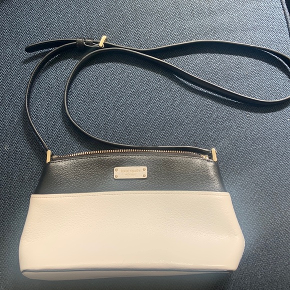 Kate Spade Black & White bag - Picture 1 of 4